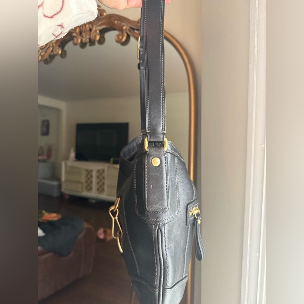 Coach Hamilton Black Leather Brass Hardware Shoulder Bag - Picture 5 of 10